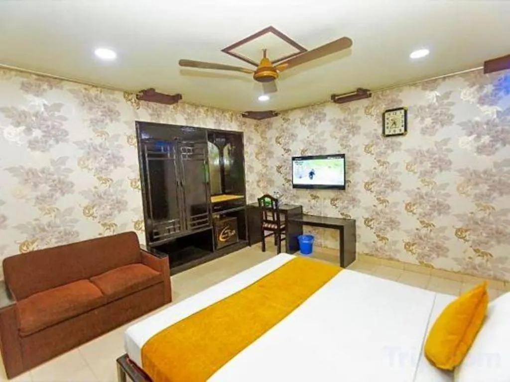 Grand Dhaka Hotel