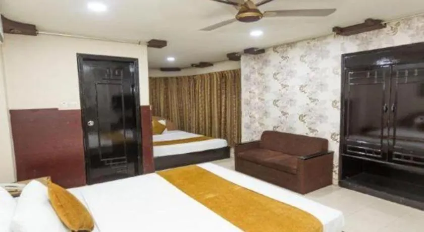Grand Dhaka Hotel