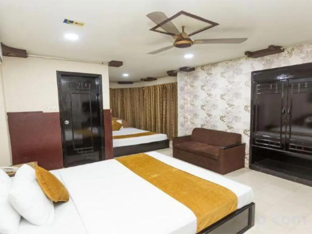 Grand Dhaka Hotel